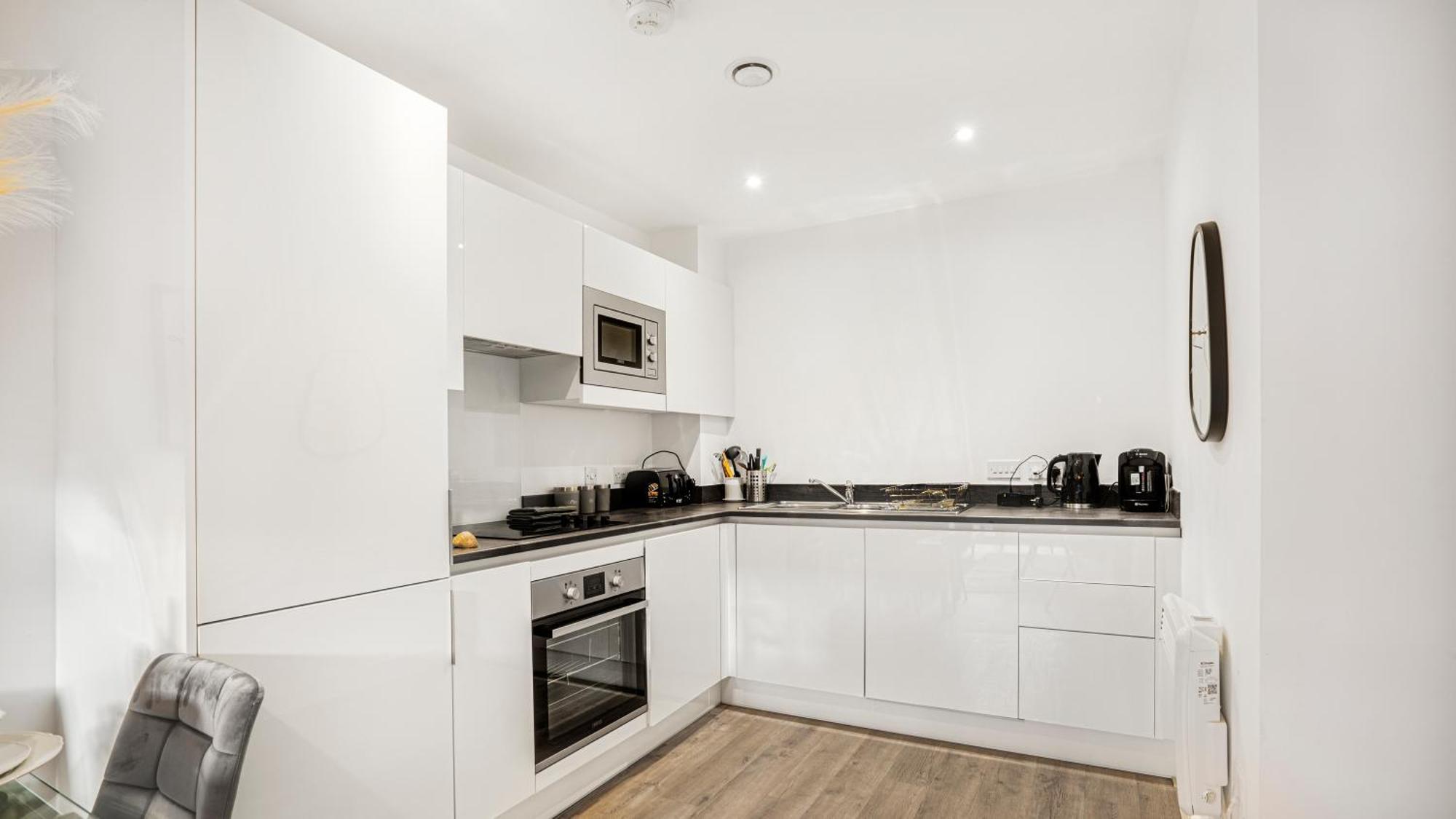 Appartement Oceanic Bliss: 2 Bed 2 Bath + Free Park + Netflix à Birmingham Extérieur photo