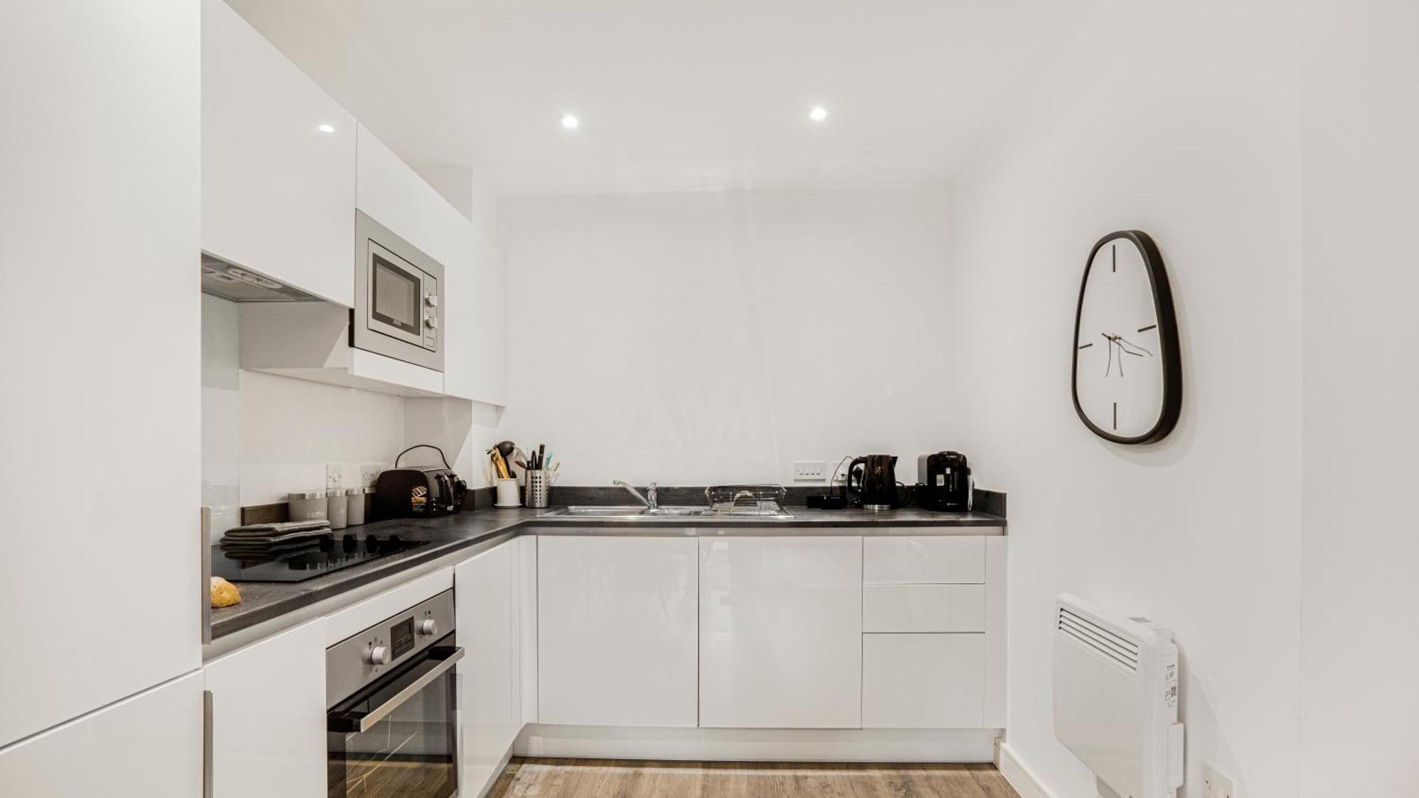 Appartement Oceanic Bliss: 2 Bed 2 Bath + Free Park + Netflix à Birmingham Extérieur photo